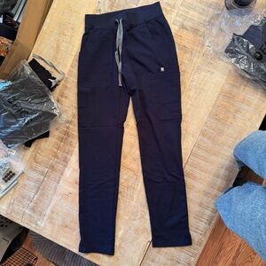 Women's Navy Yola™ - Skinny Scrub Pants 2.0 - XXS / Navy